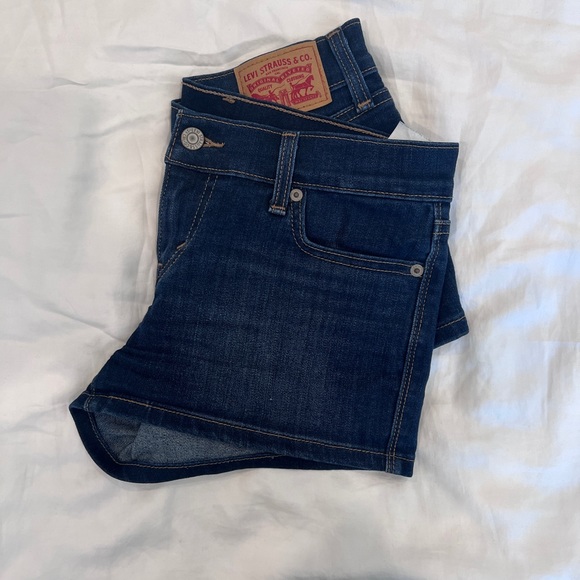 Levi’s Denim Jean Short Shorts Dark Blue - Picture 5 of 5